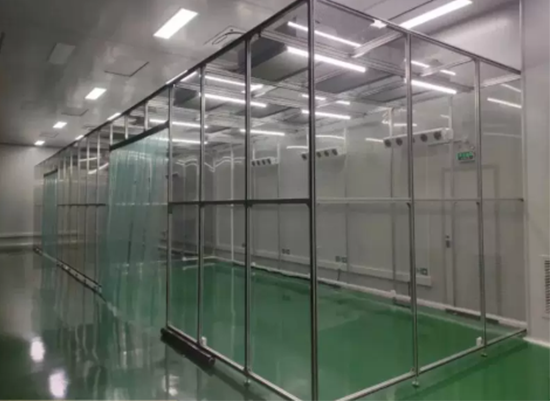 Cleanroom equipment